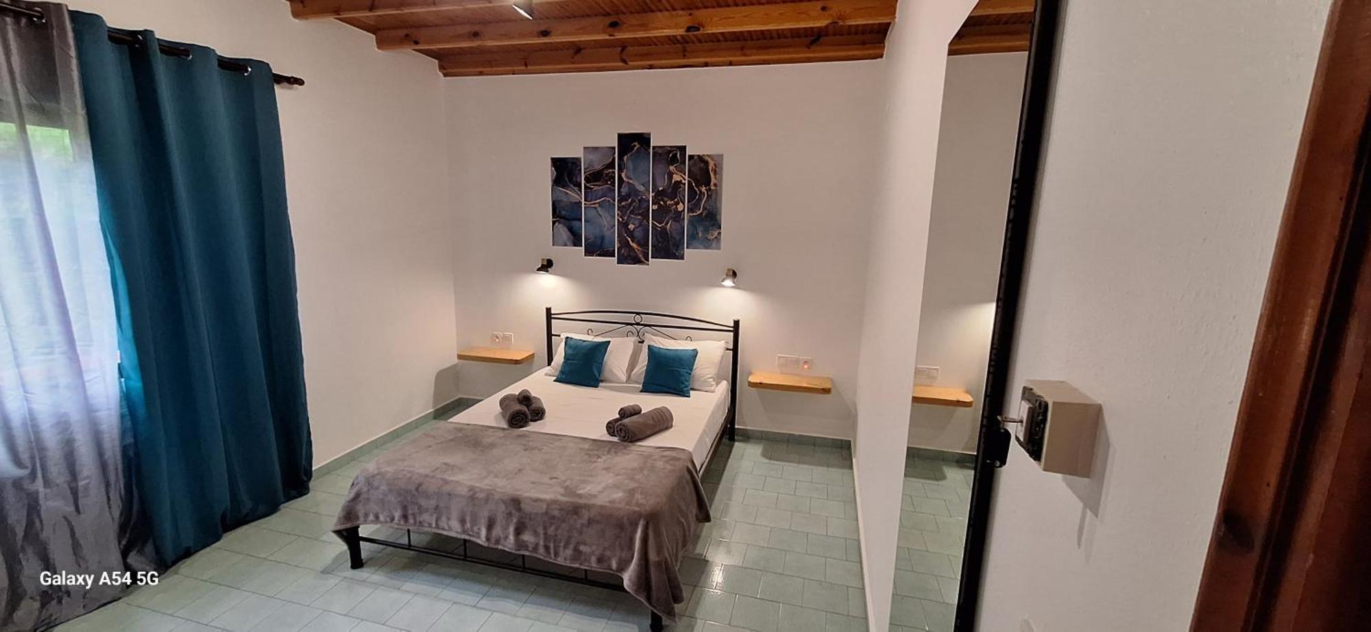 Gregory-Vassilis Apartments Dassia  Eksteriør billede
